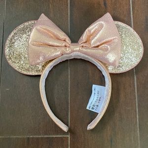 Rose gold Minnie ears
